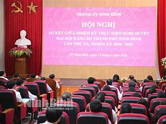 Ủy Ban Thành Phố Ninh Bình